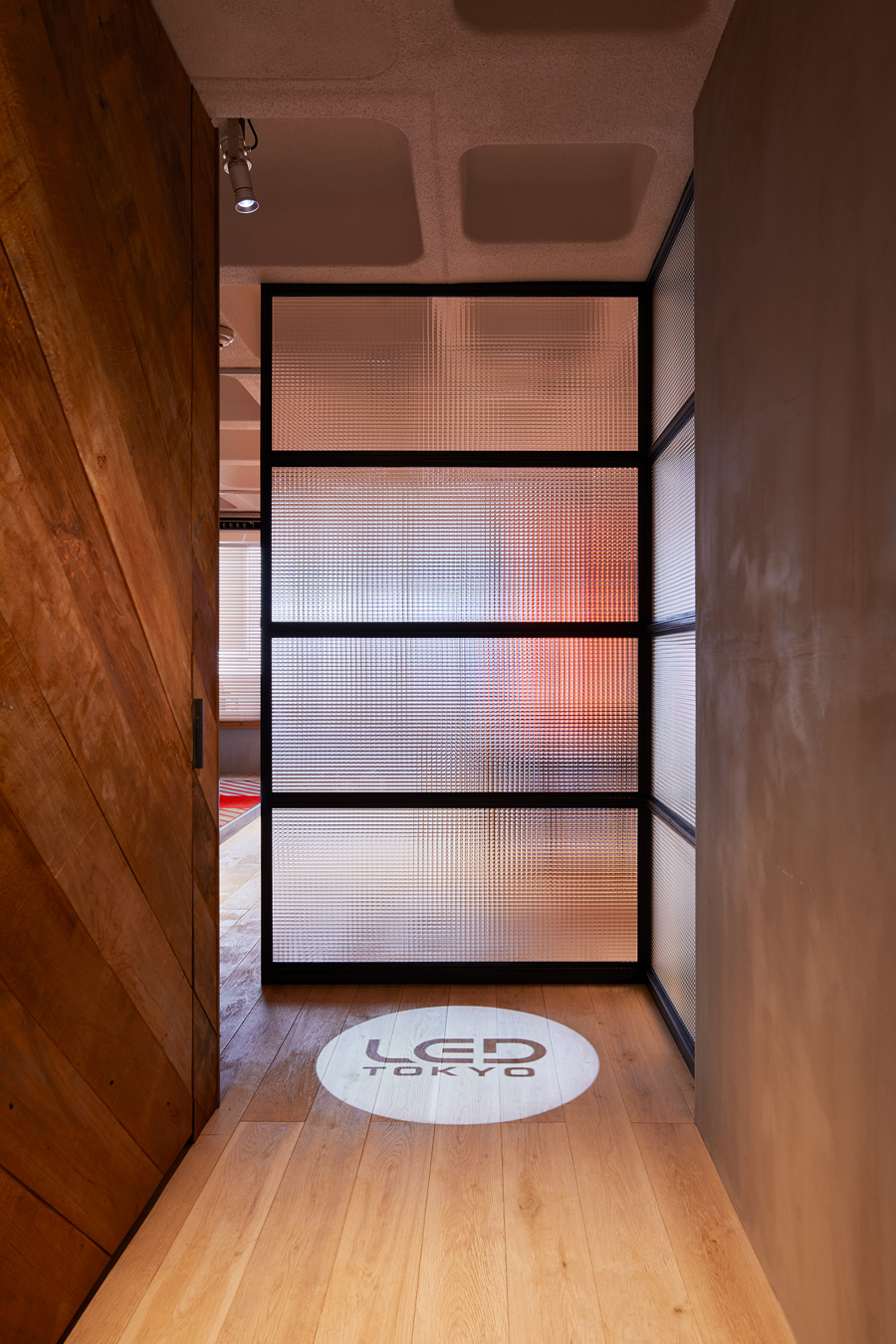 LED TOKYO SHOWROOM | Design Label